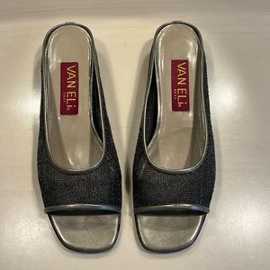 Van Eli Women’s Open Toe Flats